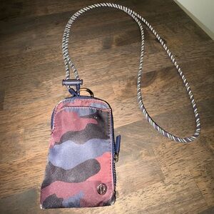 lululemon athletica Camouflage Crossbody Bag